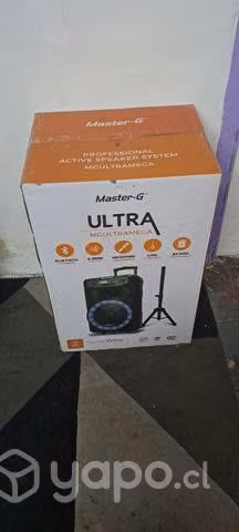 Parlante Bluetooth Master G MGULTRAMEGA 8000 W 15"