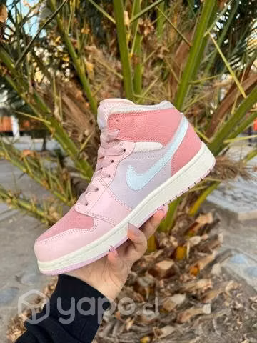 Zapatillas retro 1