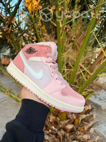 Zapatillas retro 1