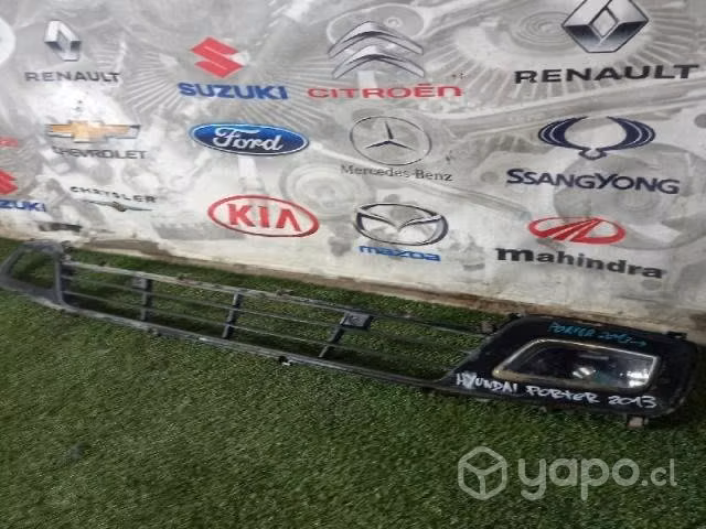 Rejilla hyundai porter 2013