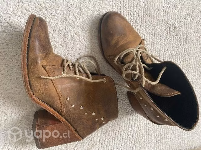 Zapatos cuero
