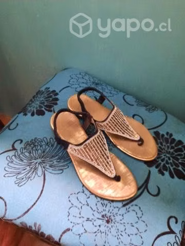 Sandalia baja con brillos - Imagen 3