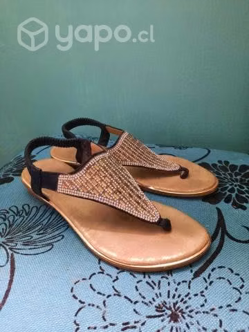 Sandalia baja con brillos - Imagen 2