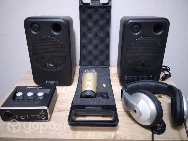Home studio beringer nuevo mas monitores beringer