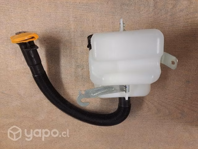 Deposito lavaparabrisas MAHINDRA ORIGINAL NUEVO