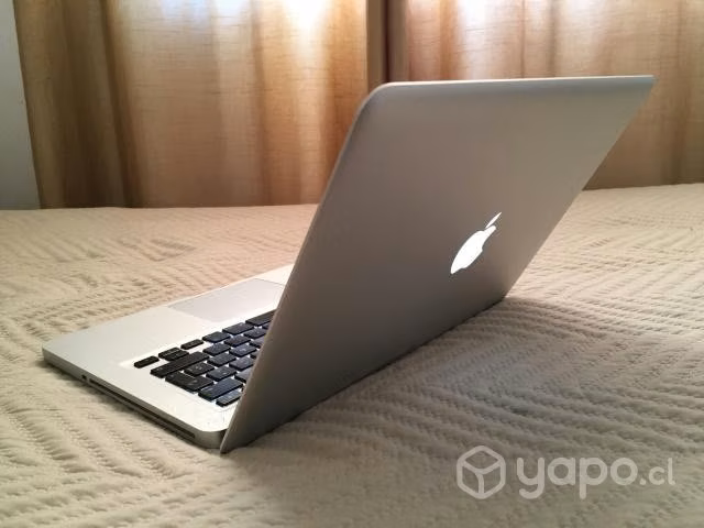 Macbook Pro i5 SSD 240GB HDD 320GB RAM 8GB