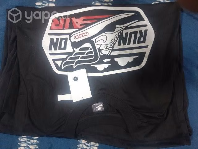 Poleras nuevas
