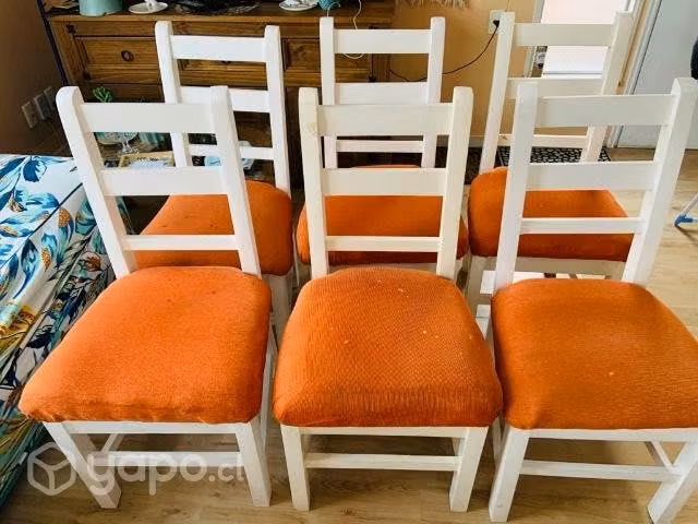 Sillas de madera