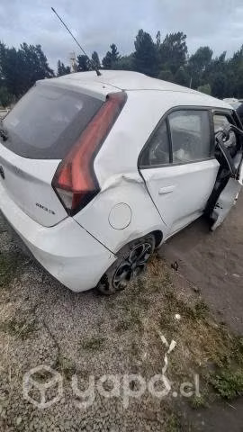 Capot mg 3 hatchback 1.5 aut. año 2022