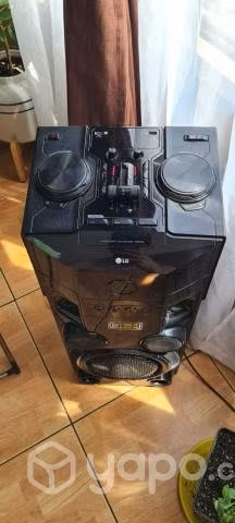 Mini componente lg xboom - Imagen 2