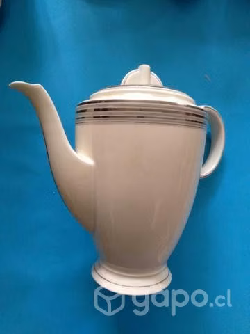 Tetera de porcelana