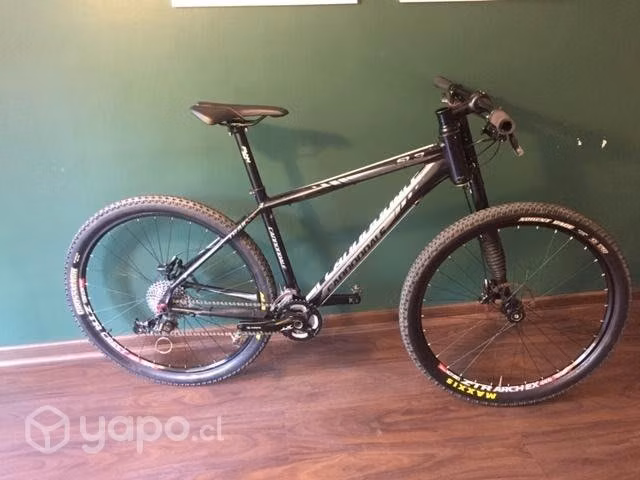 Liquido Cannondale trail SL3 27,5 con lefty + extr