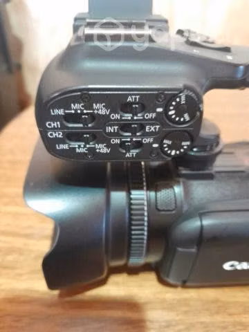 Videocámara Profesional Canon XA10 Con Accesorio