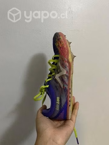 Zapatillas de clavos