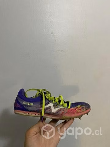 Zapatillas de clavos