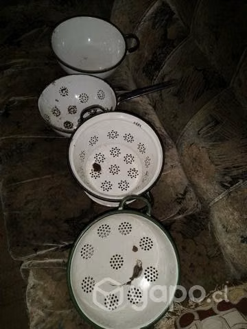 Antiguos espumadores y coladores retro vintage