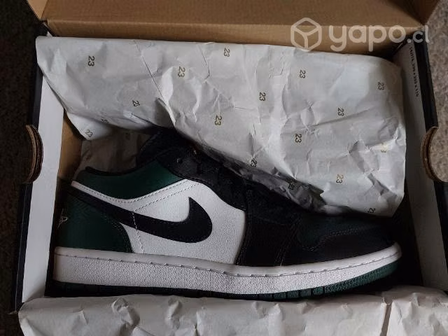 Jordan 1 low green toe 8,5 us - Imagen 4