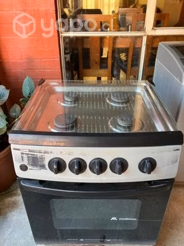Cocina mademsa usada