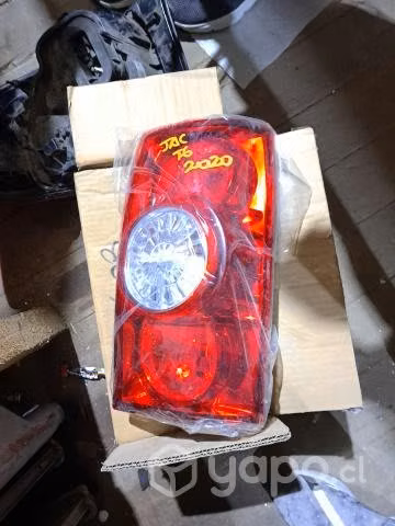 Jac t6 2021 foco trasero derecho
