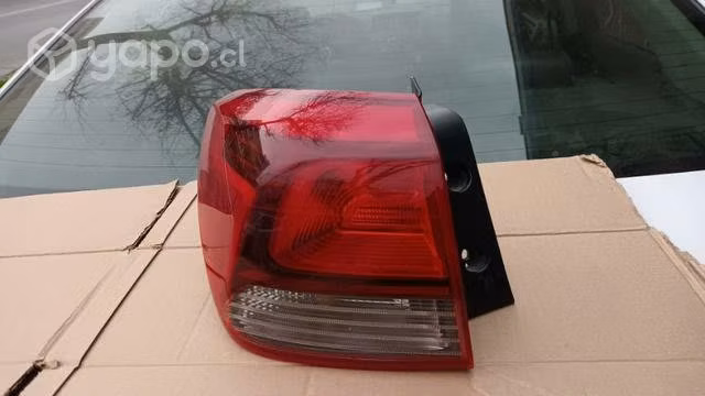 Foco izquierdo Kia río  original