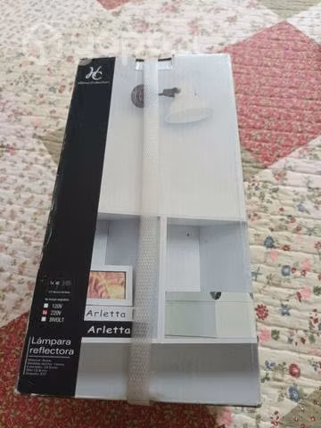 focos más lampara reflectora