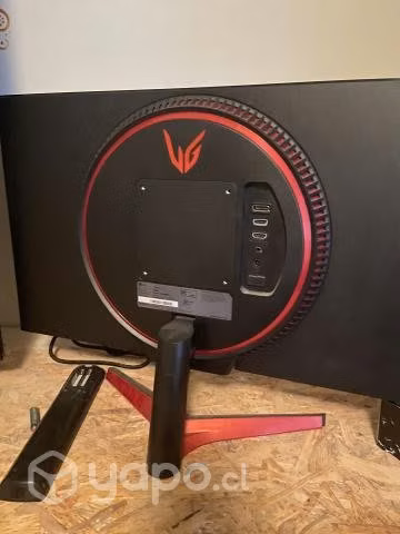 Monitor 144 hz mouse audífonos teclado - Imagen 4