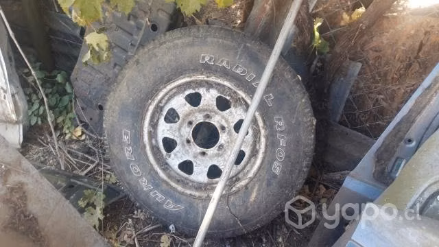 Llanta aro 15 Nissan terrano