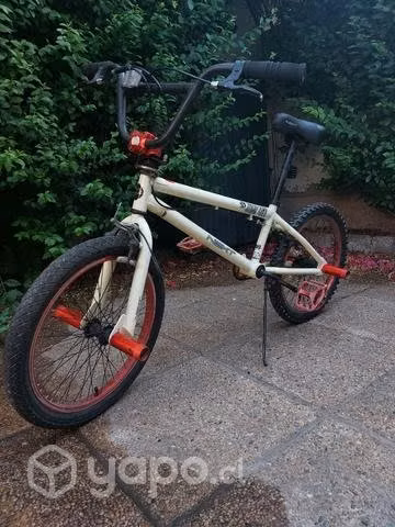 Bicicleta freestyle aro 20 - Imagen 4