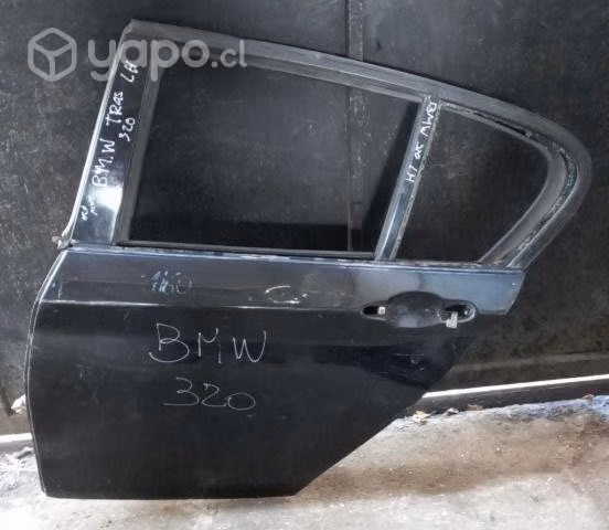 Puerta Bmw 320 trasero izquierdo(T/crédito cuotas)