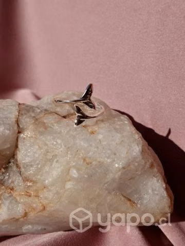 Anillo cola de ballena ajustable