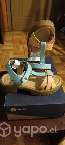 Sandalias