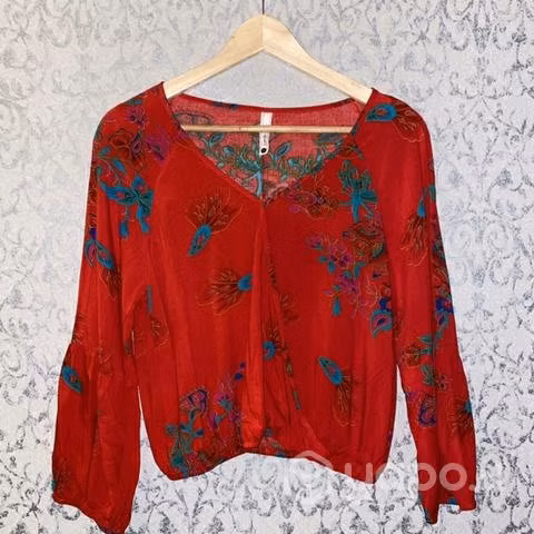 Polera Sybilla talla S