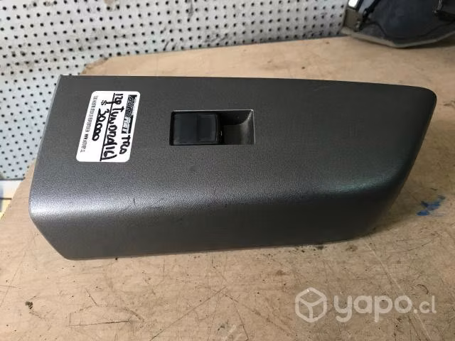 Boton alza vidrio puerta trasera izq Toyota Tundra