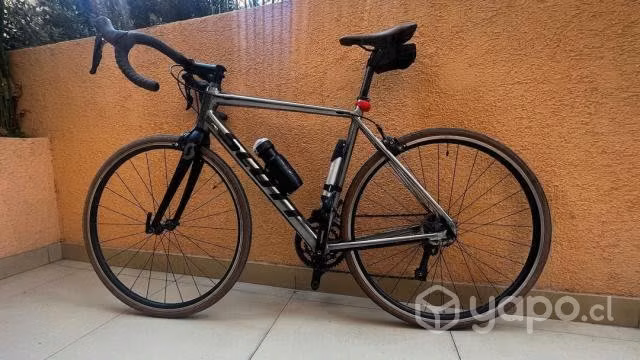 Bicicleta rutera Scott Speedster 30