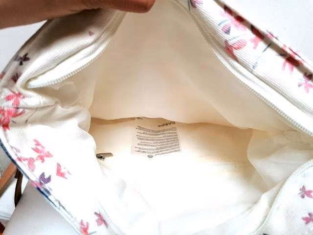 Cartera De Género Mediana Usada - Imagen 6