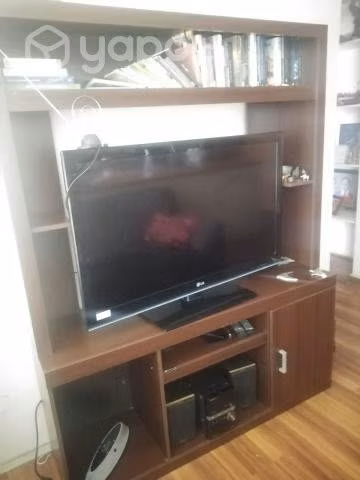 Excelente Comedor extensible 6 sillas y Mueble Rac