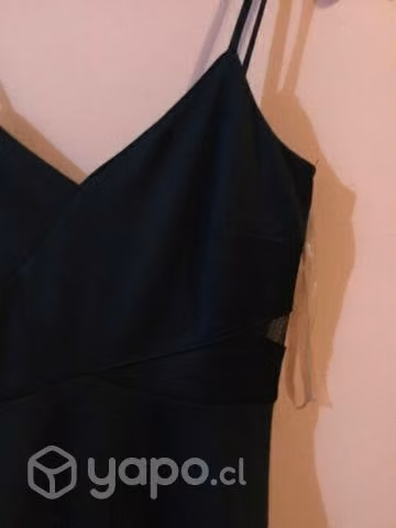 Vestido fiesta o casual aplicaciones y trasparenci