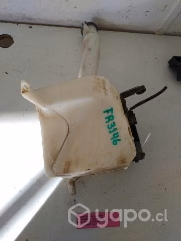 Deposito Agua Limpia Parab C/Motor (FR3146) Ford R