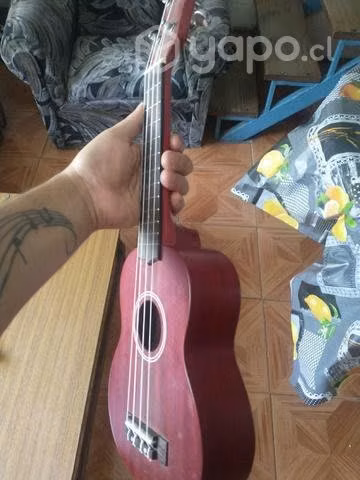Ukulele exelente estado