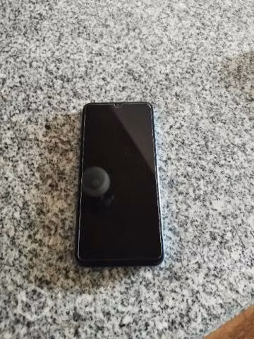 Teléfono moto g7 power para reparar - Imagen 2
