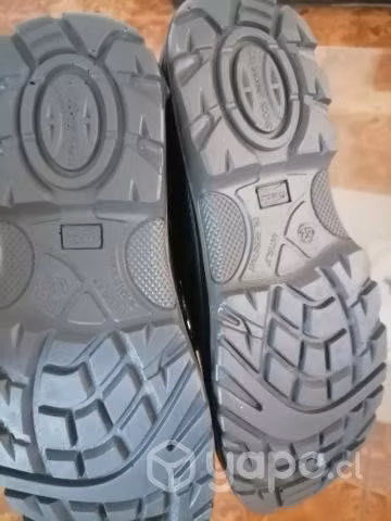 Zapatos de seguridad número 42 - Imagen 3