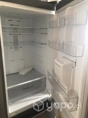 Refrigerador lg casi nuevo