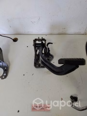 Pedal Embrague 32802-D3100 (HT165) Hyundai Tucson