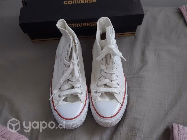 Converse Chuck Taylor talla 40 - Imagen 3