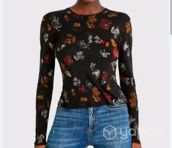 Polera desigual talla L