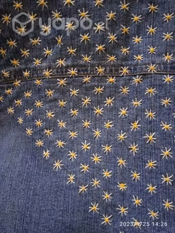Chaqueta mezclilla bordada nano