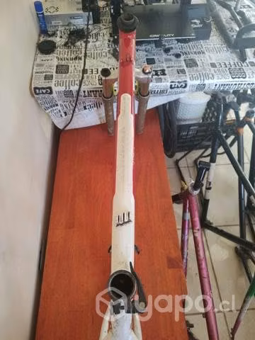Cuadro Trek 3700 y horquilla RockShox