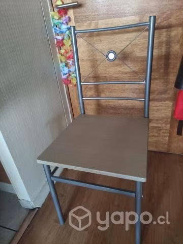 Juego de Comedor tubo  (incluye 4 sillas)