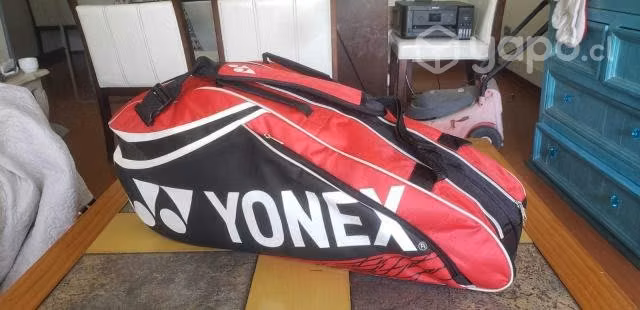 Raquetero Yonex 6 raquetas nuevo