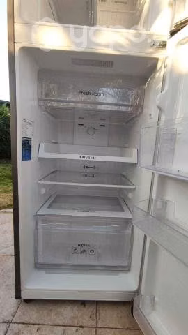 Refrigerador Samsung 234 Lt - Imagen 3